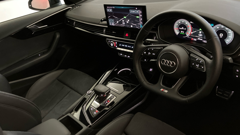 Audi A4 40 TFSI 204 Black Edition 4dr S Tronic Petrol Saloon